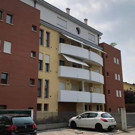 Apartment L'elegante Casa Di Mari Vicenza